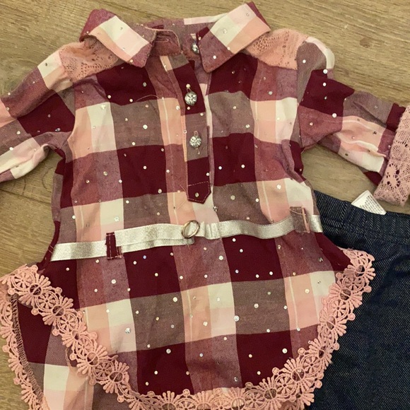 Two piece outfit - Picture 2 of 2